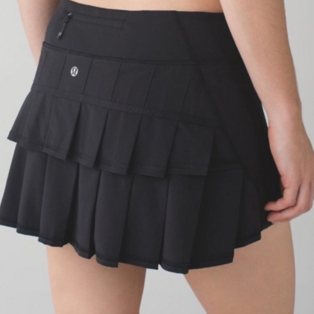 Lululemon Black Pace Setter Skirt Size 10